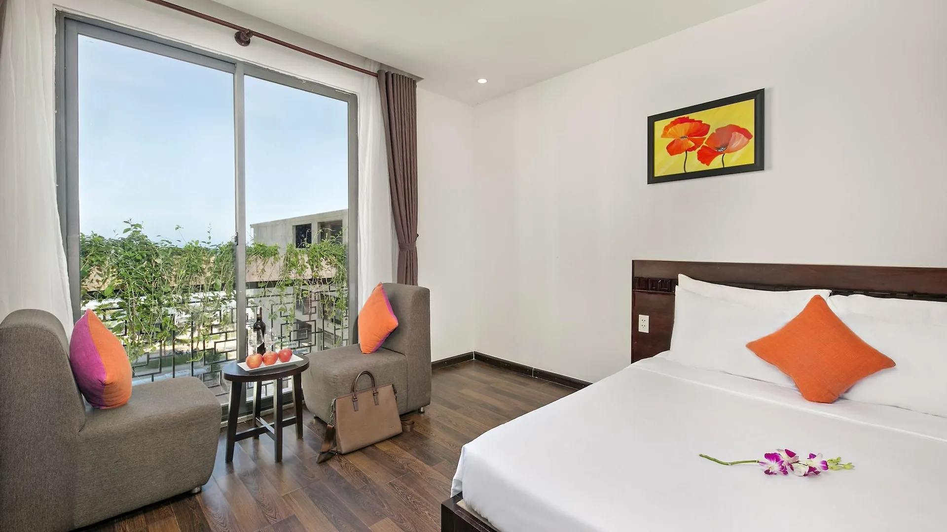 Emily Hotel & Apartment Da Nang