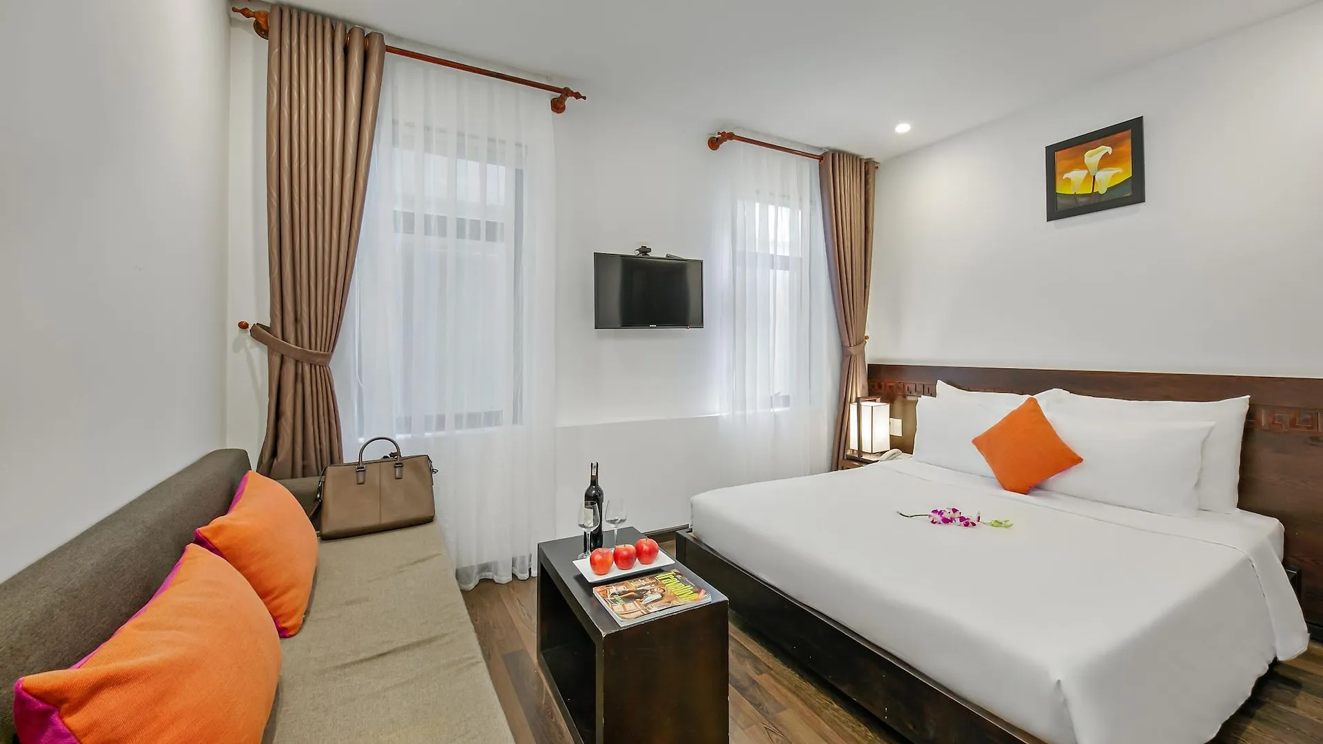 Emily Hotel & Apartment Da Nang 3*,