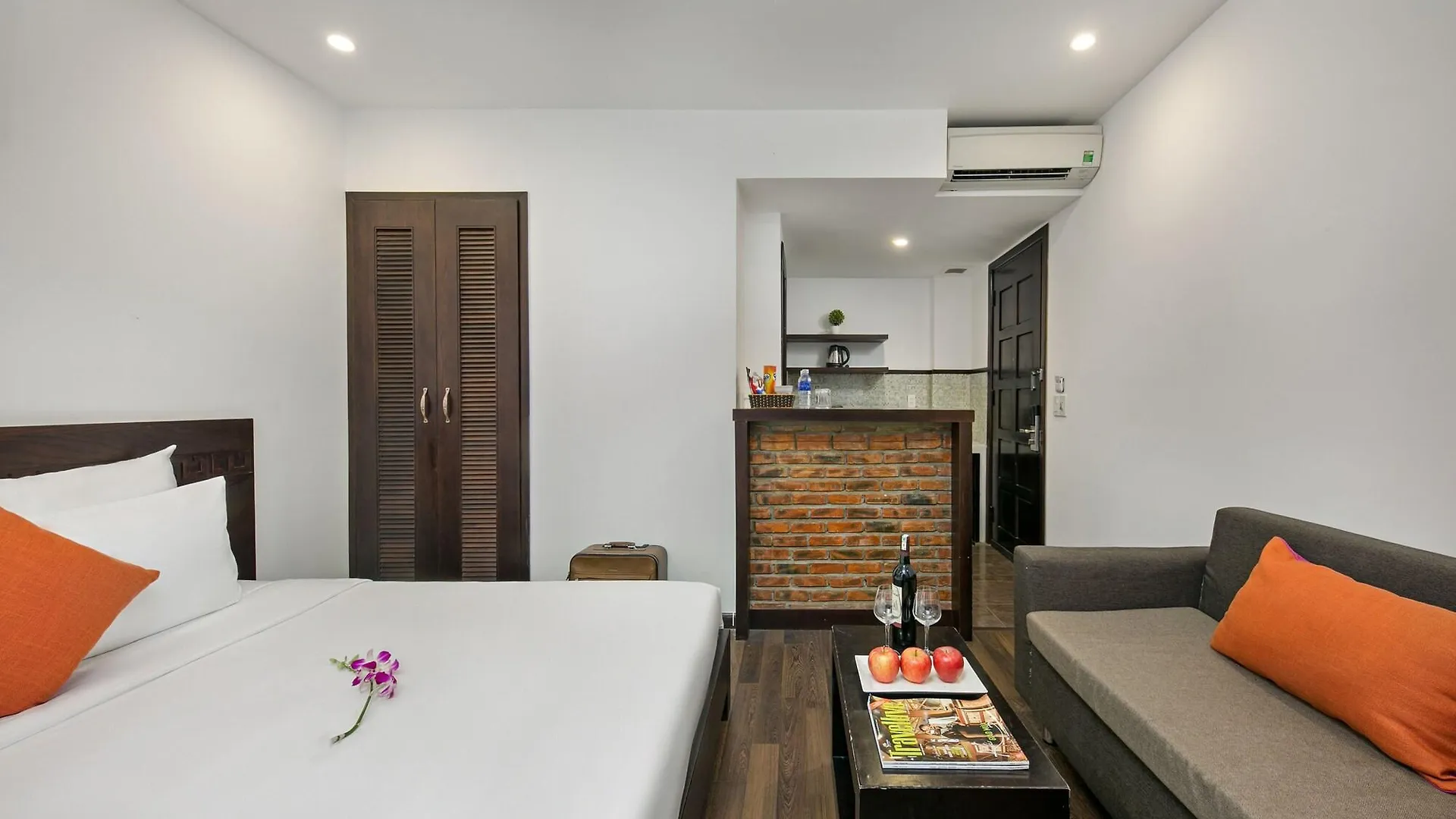 Emily Hotel & Apartment Da Nang