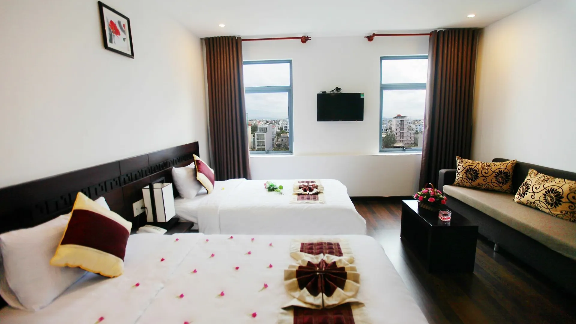 Emily Hotel & Apartment Da Nang