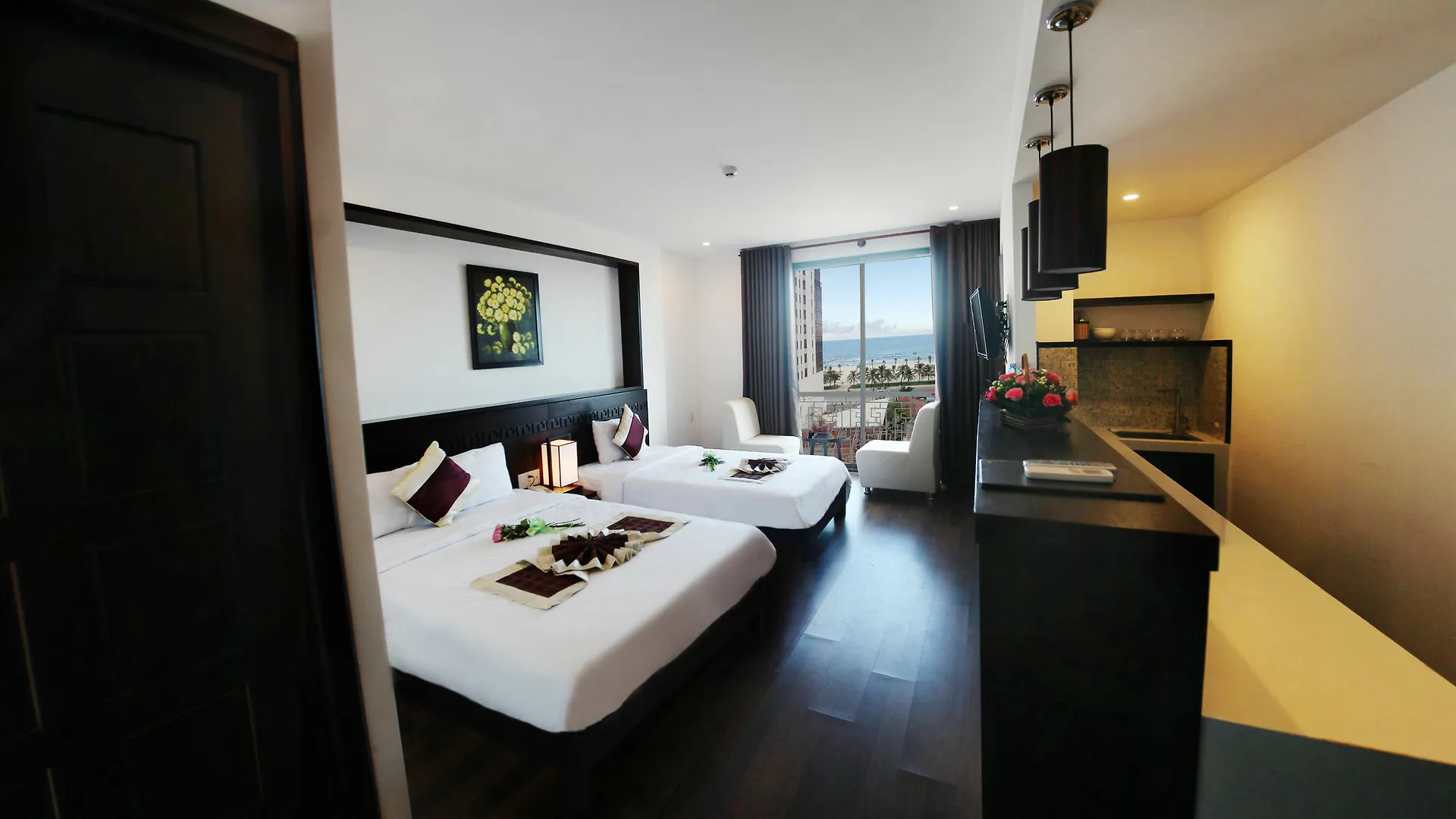 Emily Hotel & Apartment Da Nang