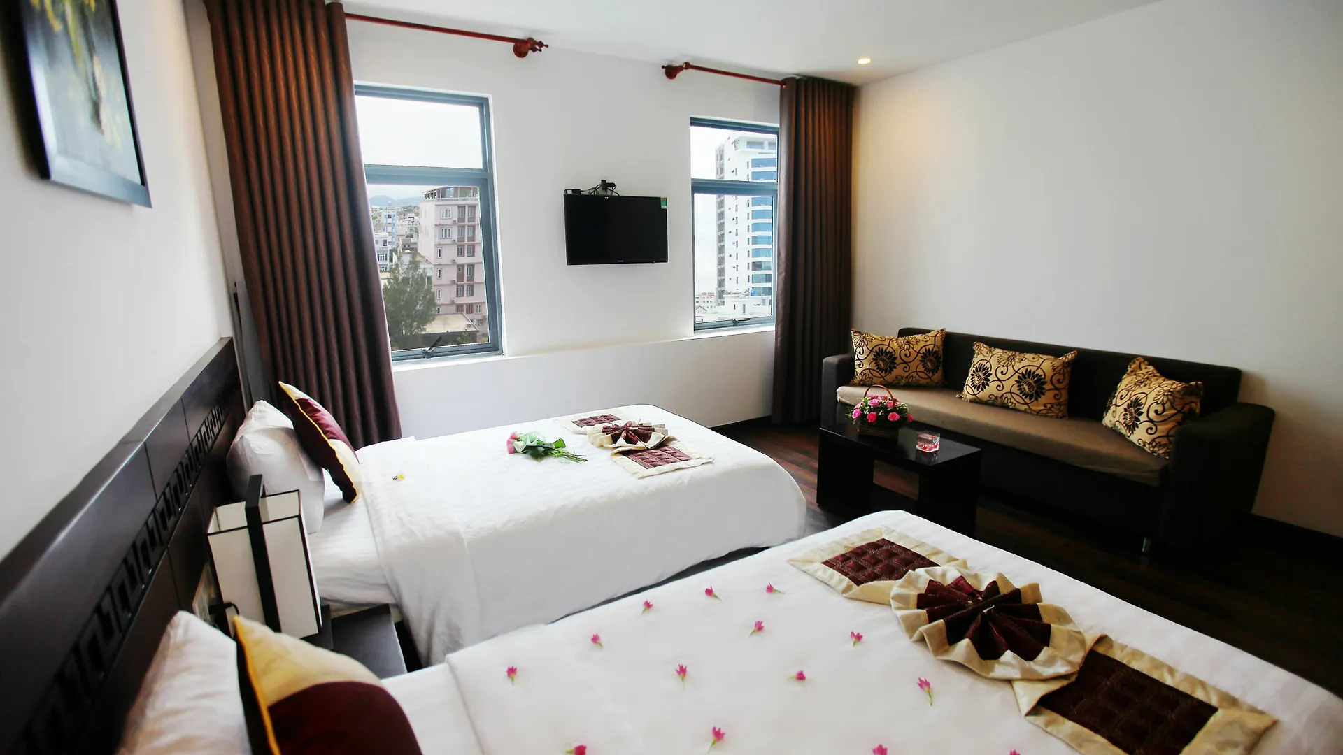 Emily Hotel & Apartment Da Nang